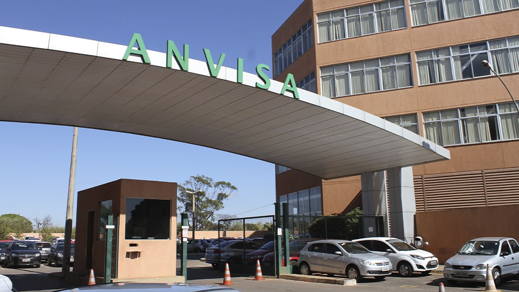 A venda dos remédios controlados não está sendo acompanhada pela Anvisa